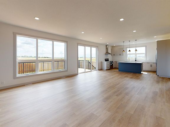 4th image of 8107 81a St