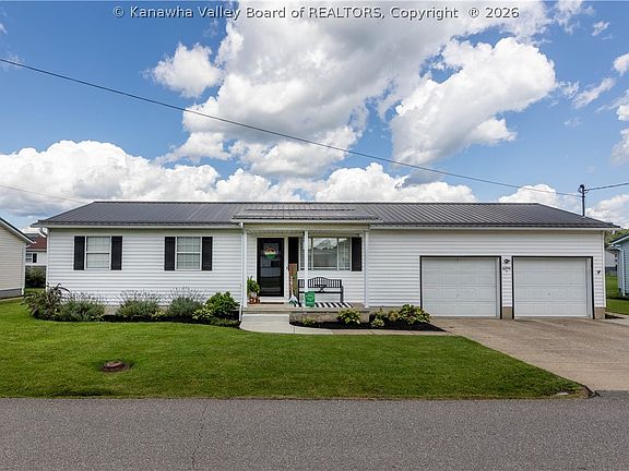 2nd image of 6094 Rocky Step Rd