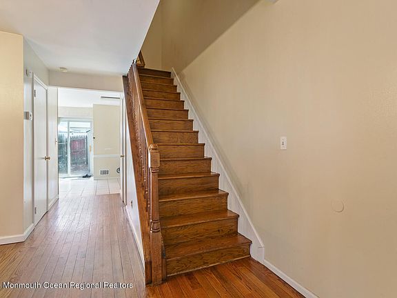 5th image of 1713 Princeton Ave #1000