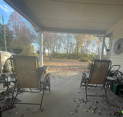92 Crawford Rd Photo 1
