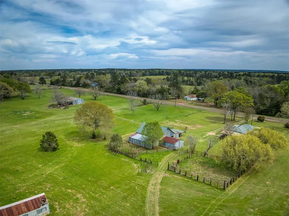 11361 State Highway 21 E #E, Crockett, TX 75835