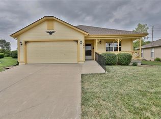 705 Twilight Ct, Raymore, MO 64083