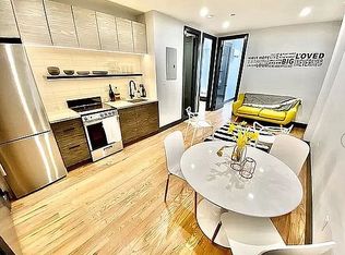 218 Rochester Ave #1R, Brooklyn, NY 11213