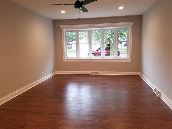 4th image of 3723 Nebraska Dr