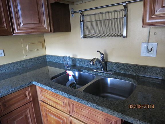 3rd image of 1600 W Jarvis Ave APT 2D