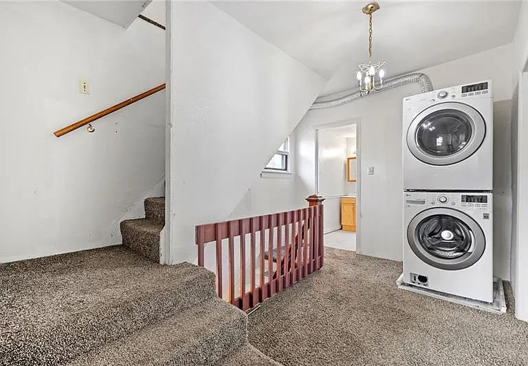 209 E Meyers St — Photo 15