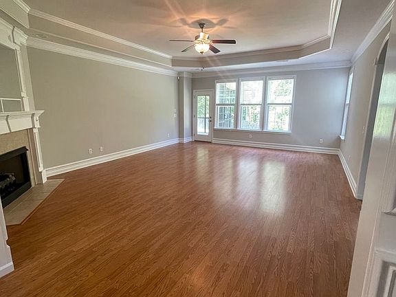 4th image of 1925 Belleau Village Ln