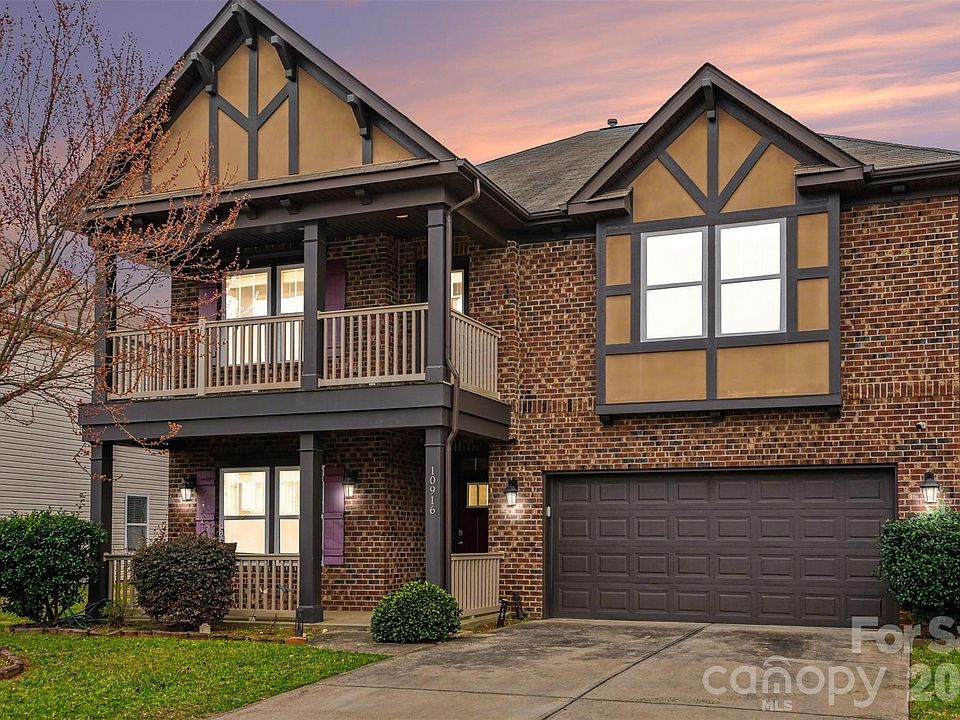 1st image of 10916 Tower Oak Dr