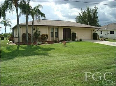 1st image of 4536 SW 16th Pl