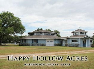 529 Happy Hollow Rd, Brenham, TX 77833