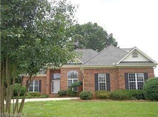 257 Kingsmill Dr, Advance, NC 27006