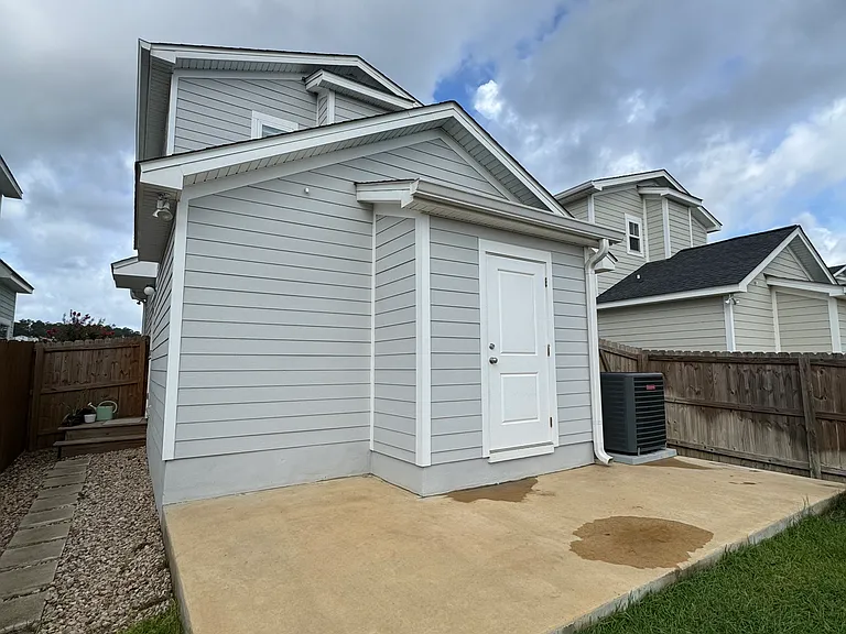 3605 Meadow Vista Ln — Photo 16