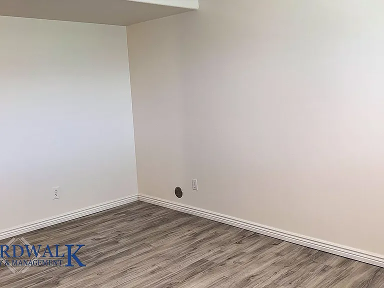 1934 E Wasatch Blvd — Photo 41