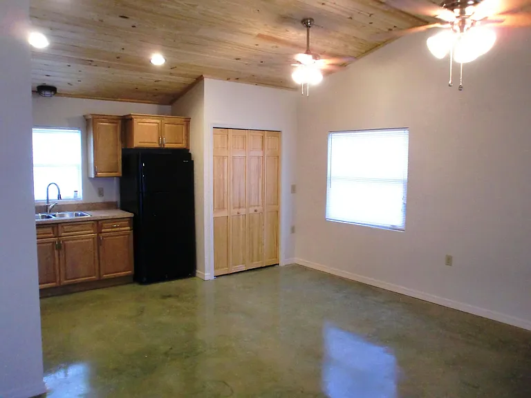 2169 Arbuckle Creek Rd — Photo 5