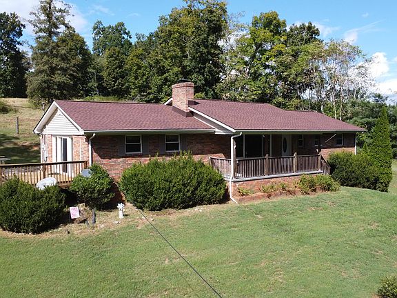 5th image of 3121 Three Springs Rd