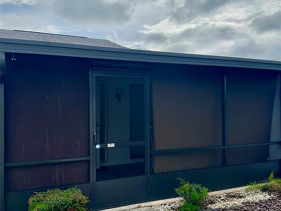 3rd image of 4721 Vilabella Drive #4721