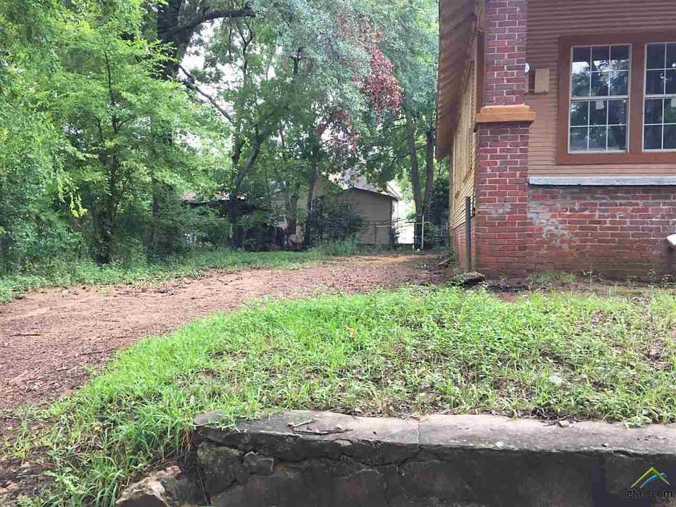 2nd image of 220 S Adams Ave