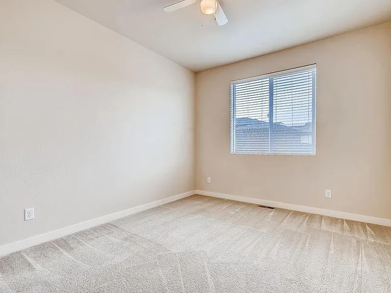 2069 W 67th Pl — Photo 10