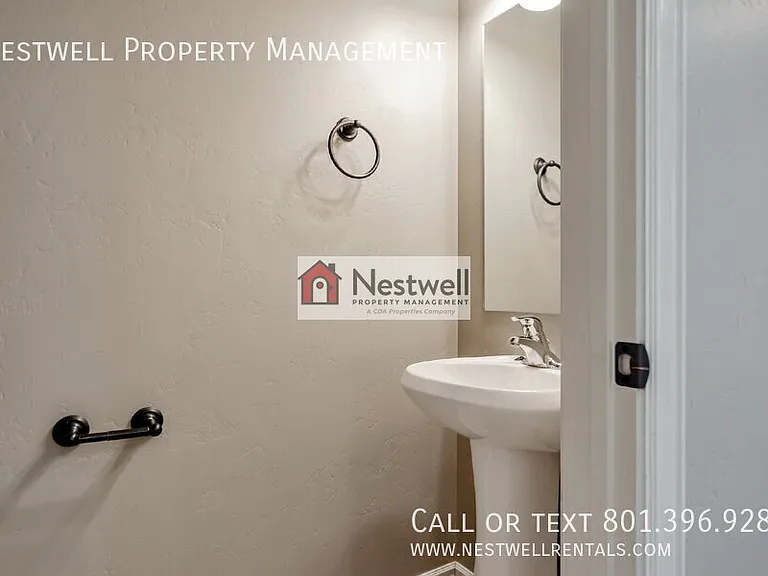 4631 W Vermillion Dr — Photo 24