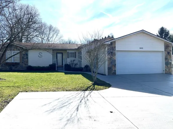 1603 Maxwell Hill Rd, Beckley, WV 25801