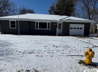 620 N Jackson Ave, Mason City, IA