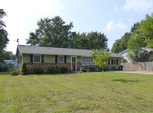 365 S Durfee St, Warrensburg, IL 62573