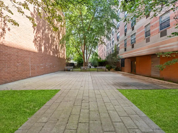 2235 Frederick Douglass Boulevard image 34 of 34