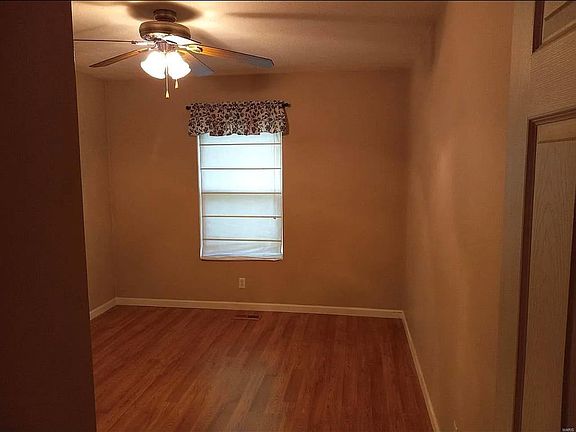 5th image of 15793 Herzog Dr
