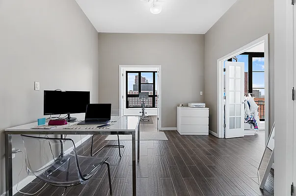 Rented by REAL New York | media 18