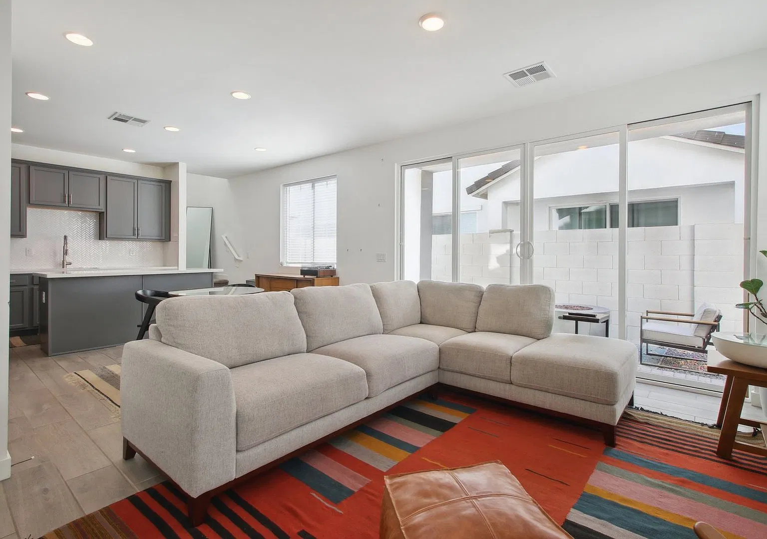 Model Home in Cadence — Photo 4