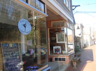 124 Main St APT C, Deep River, CT 06417