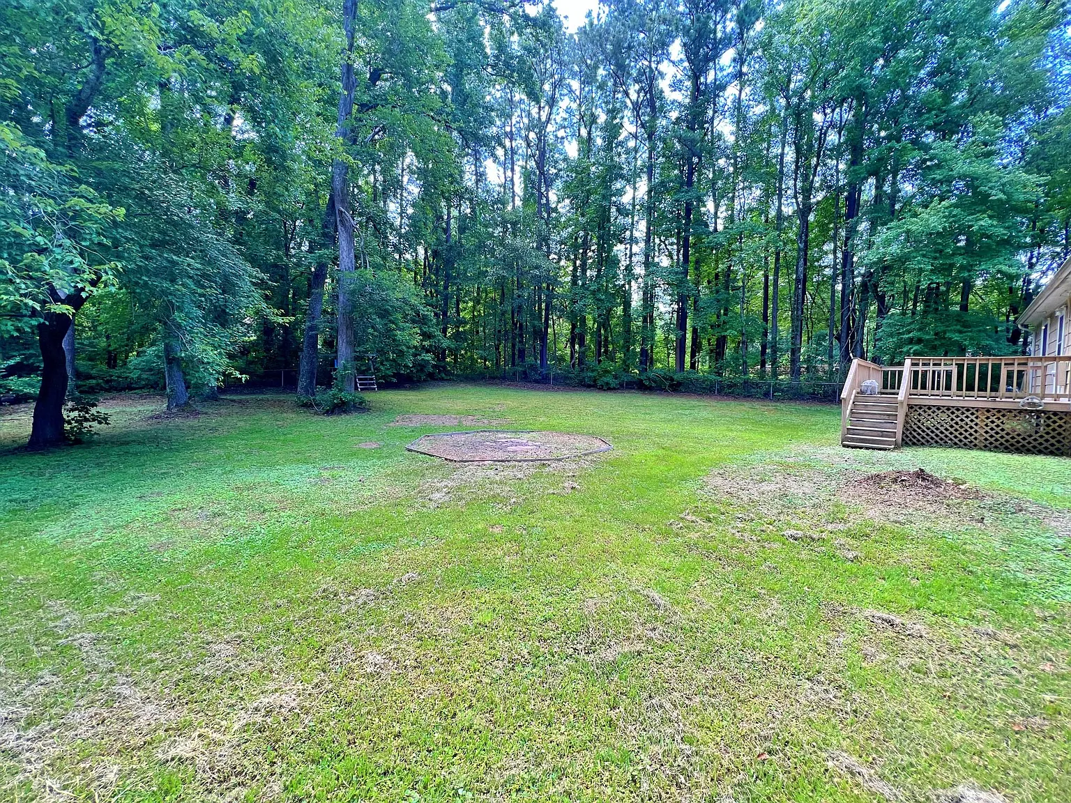 3 bed, 1008 sqft, $1,895 — Photo 3