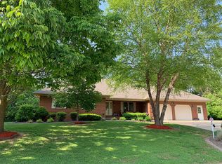 330 William Way, Mount Carmel, IL 62863