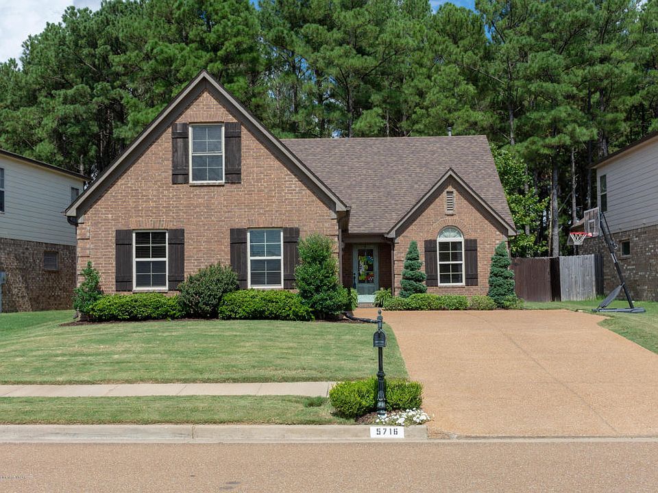 1st image of 5716 Bedford Loop W