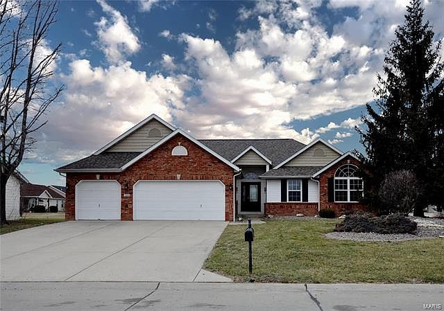 1st image of 7400 Stonebridge Golf Dr