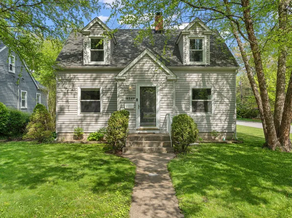 8549 Greenwood Ave, Munster, IN 46321
