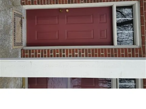 1700 Deepwood Cir #1, Rochester, MI 48307