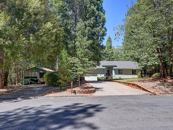 5th image of 20091 Eaglecrest Dr