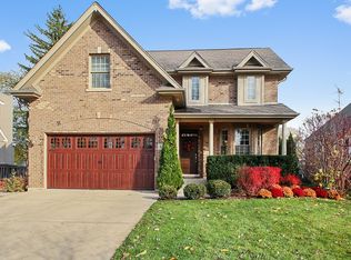 333 Parkview Rd, Glenview, IL 60025