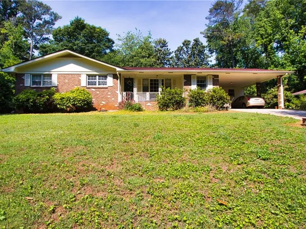 5812 Ohara Dr, Stone Mountain, GA 30087