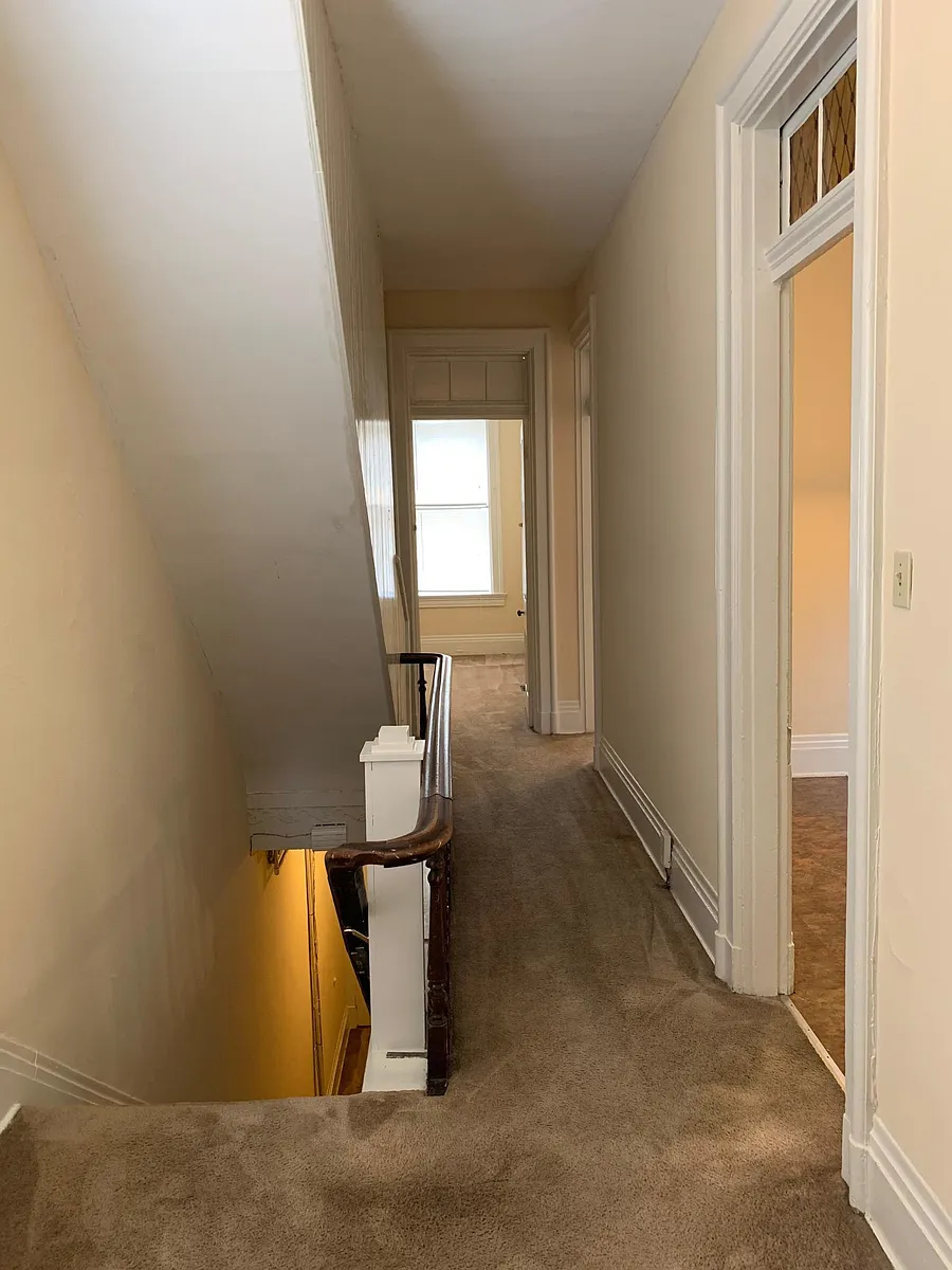 Entrance - 2437 Ohio Ave #2