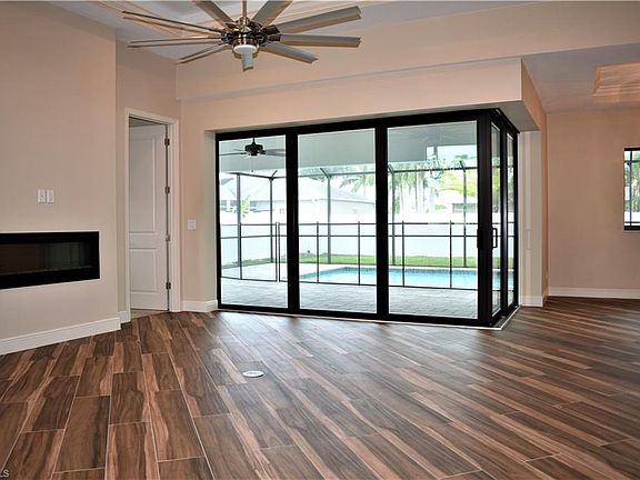 3rd image of 4214 SW 14th Pl