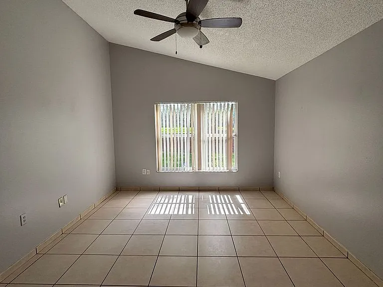 12804 Gettysburg Cir — Photo 20