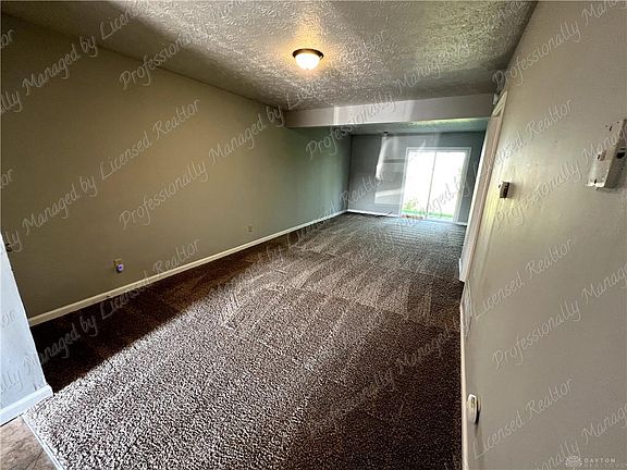 4th image of 533 N Broad St