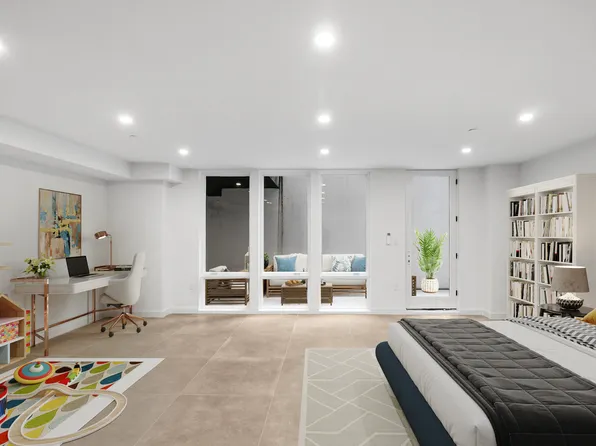 87 Carlton Avenue image 3 of 21