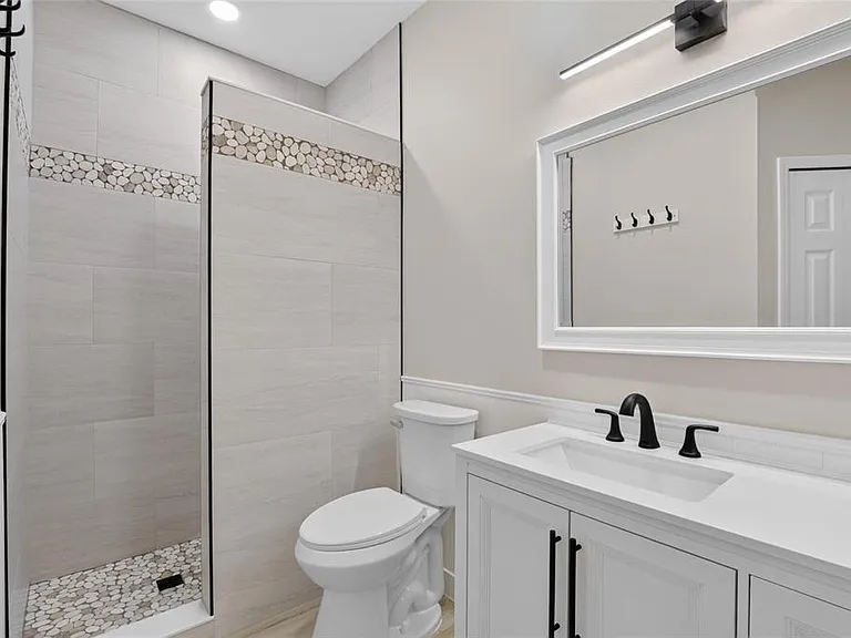 5508 Golden Isles Dr — Photo 37