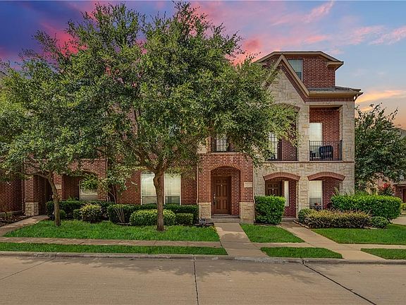 3rd image of 2524 Bonnie Ln