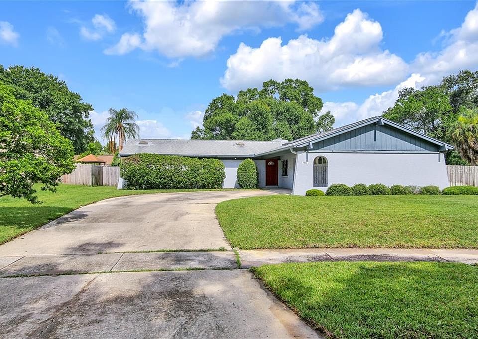 1st image of 7533 Armand Cir