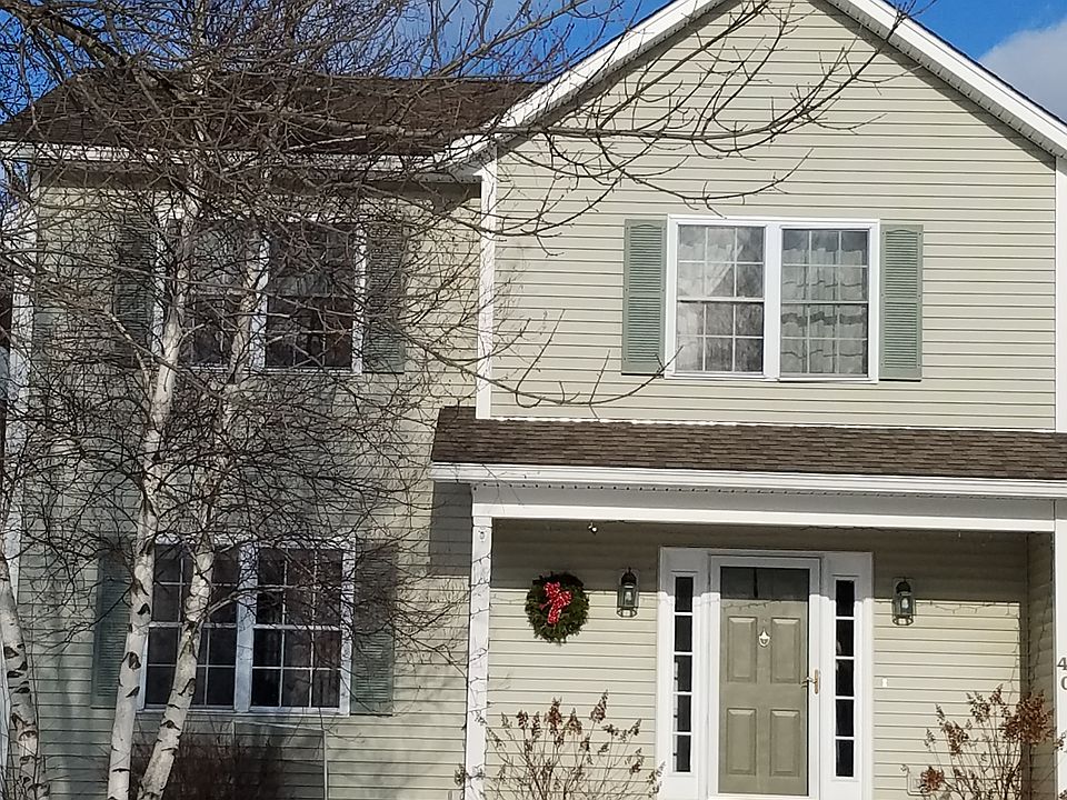 2nd image of 40 Field Ridge Dr