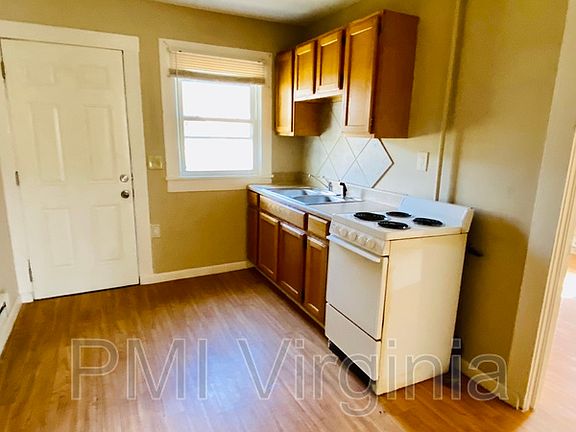 2nd image of 84 Nicholson St